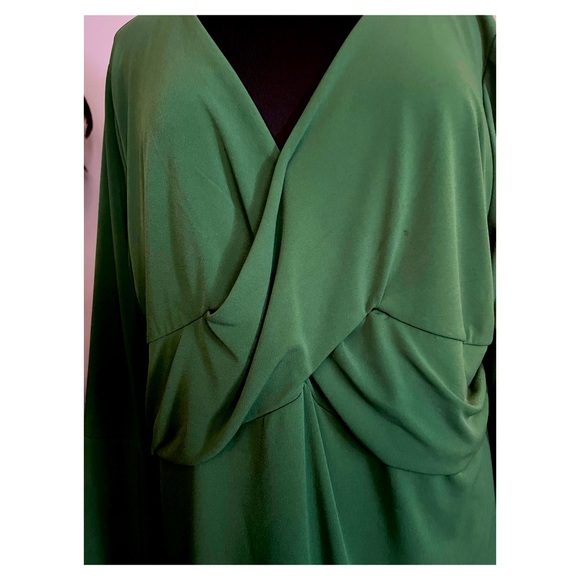 Carolyn Strauss Collection 2-Piece Tunic Top and Skirt Set - Picture 3 of 8